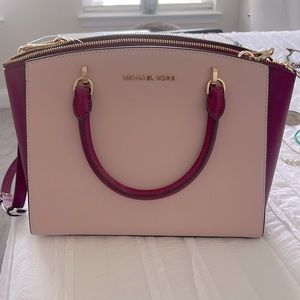 Micheal Kors pink purse